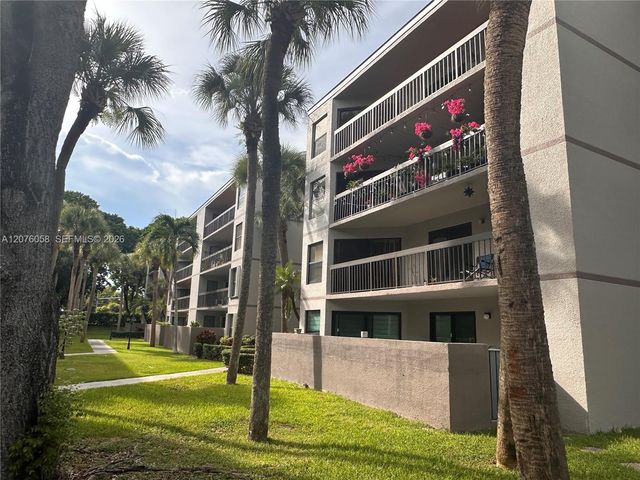 8810 SW 132nd Place 401DN, Miami, FL 33186