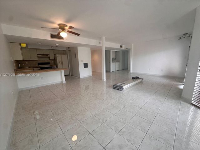 8810 SW 132nd Place 401DN, Miami, FL 33186