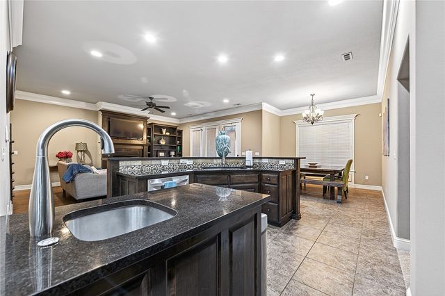 907 Glen Arbor Avenue, Bentonville, AR 72713