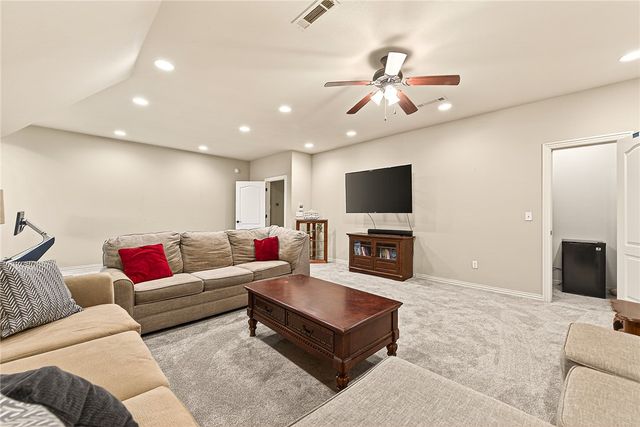 907 Glen Arbor Avenue, Bentonville, AR 72713