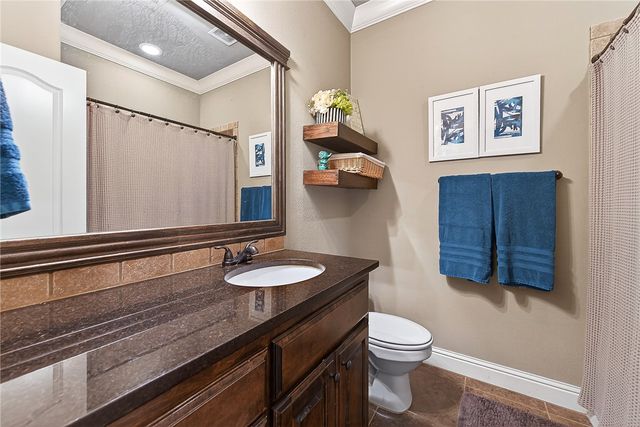 907 Glen Arbor Avenue, Bentonville, AR 72713