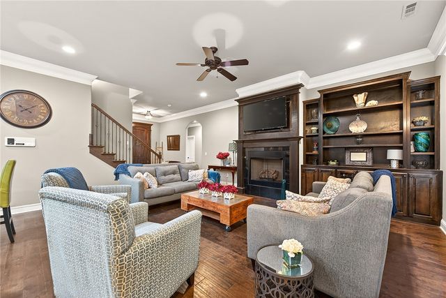 907 Glen Arbor Avenue, Bentonville, AR 72713