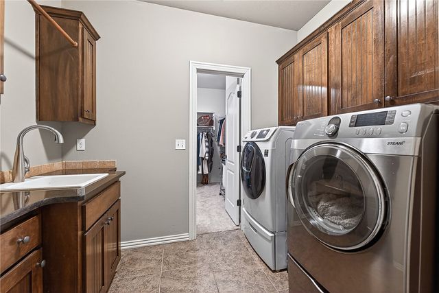 907 Glen Arbor Avenue, Bentonville, AR 72713