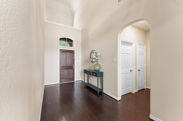 955 Smokethorn Trail, Richmond, TX 77406