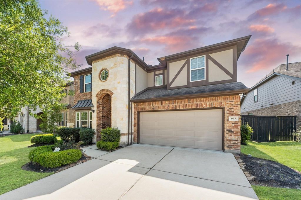 955 Smokethorn Trail, Richmond, TX 77406