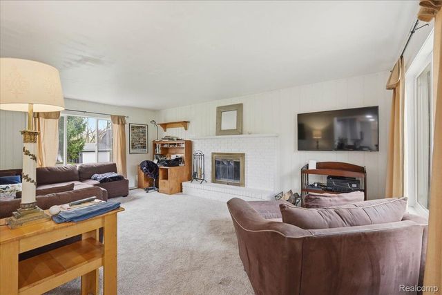 5105 Mohawk Avenue, Independence Charter Township, MI 48348