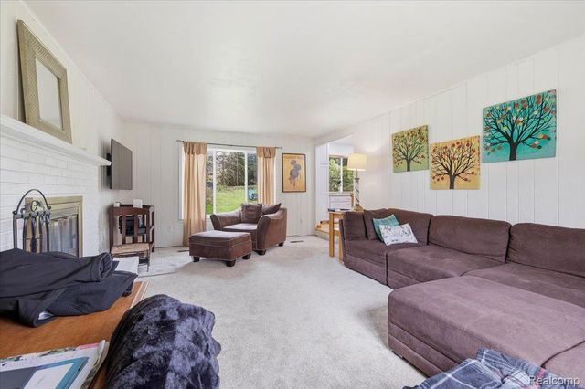 5105 Mohawk Avenue, Independence Charter Township, MI 48348