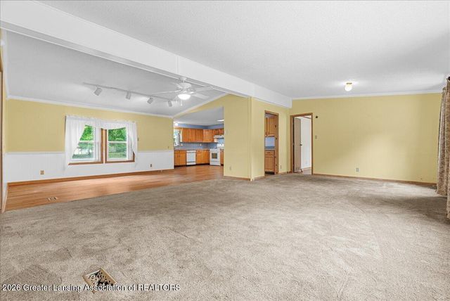 823 Pleasant Street, Grand Ledge, MI 48837