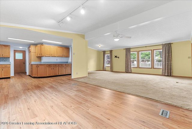823 Pleasant Street, Grand Ledge, MI 48837
