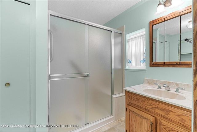 823 Pleasant Street, Grand Ledge, MI 48837