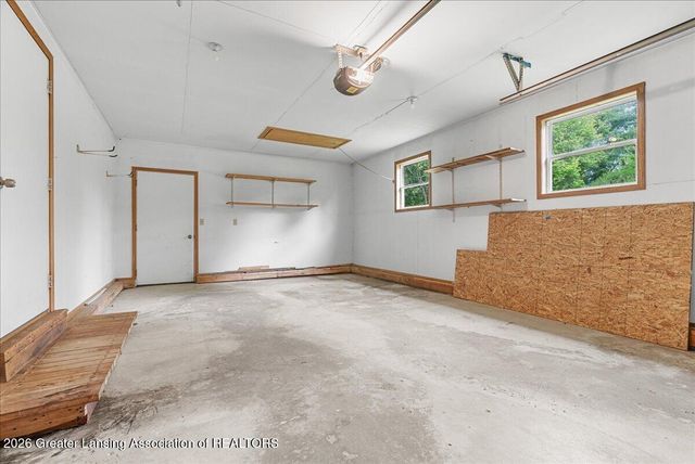 823 Pleasant Street, Grand Ledge, MI 48837