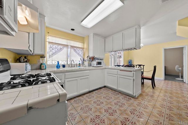 5542 Sun Lane, Bell Gardens, CA 90201