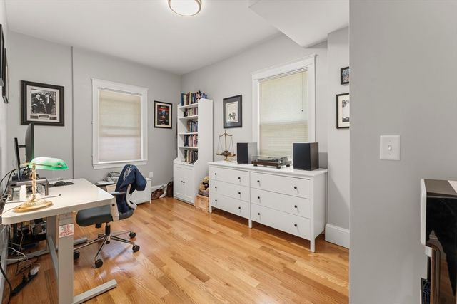 54 Bloomfield St 1, Boston, MA 02124