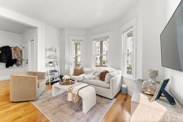 54 Bloomfield St 1, Boston, MA 02124