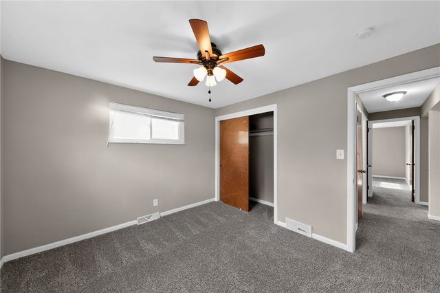 3617 W Siebenthaler Avenue, Harrison Twp, OH 45406