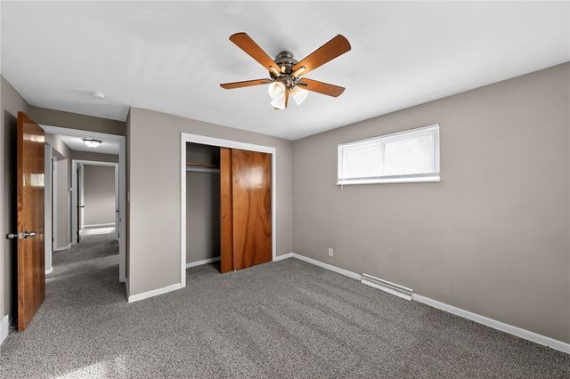 3617 W Siebenthaler Avenue, Harrison Twp, OH 45406