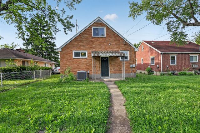 3617 W Siebenthaler Avenue, Harrison Twp, OH 45406