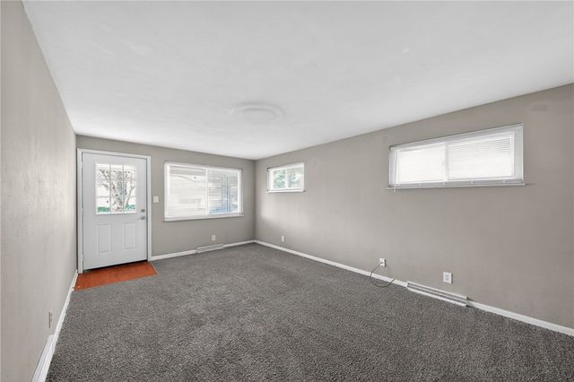 3617 W Siebenthaler Avenue, Harrison Twp, OH 45406