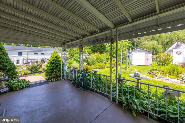 70 PRINCETON AVE, West Deptford, NJ 08096