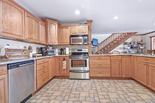 5368 E 524 Road, Pryor, OK 74361