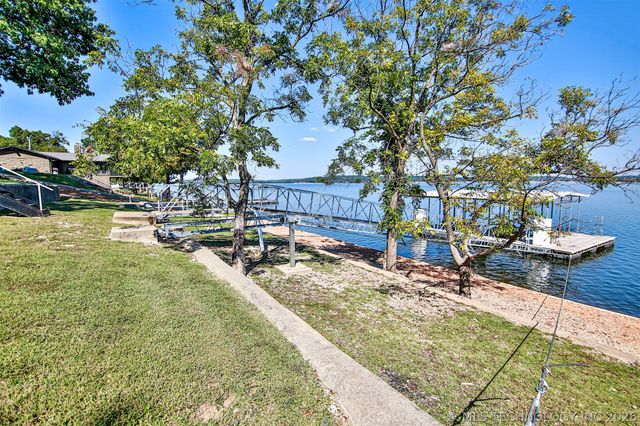 5368 E 524 Road, Pryor, OK 74361