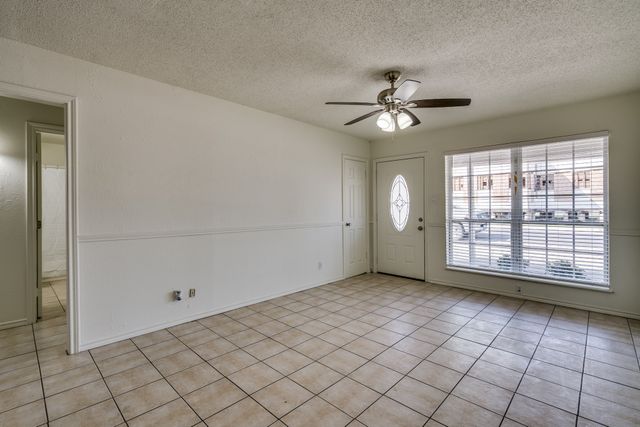 116 N 12th Street B, Midlothian, TX 76065