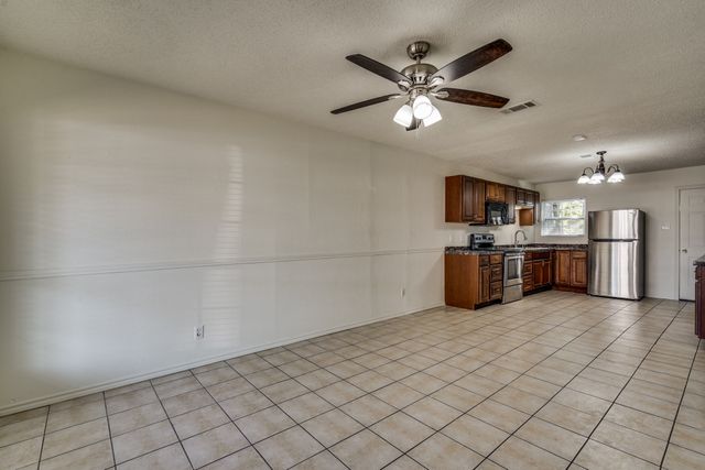 116 N 12th Street B, Midlothian, TX 76065