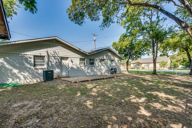 116 N 12th Street B, Midlothian, TX 76065