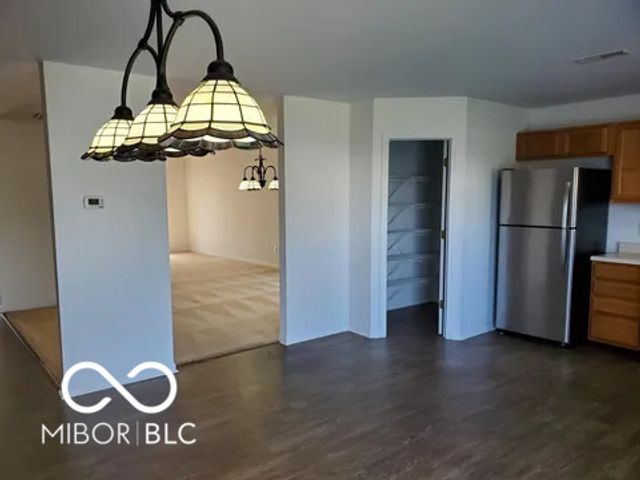 7723 Crooked Meadows Drive, Indianapolis, IN 46268