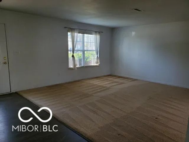 7723 Crooked Meadows Drive, Indianapolis, IN 46268