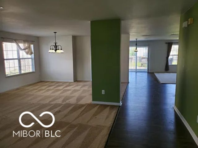 7723 Crooked Meadows Drive, Indianapolis, IN 46268