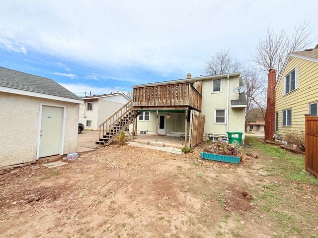 1186 Larpenteur Avenue E, Saint Paul, MN 55109
