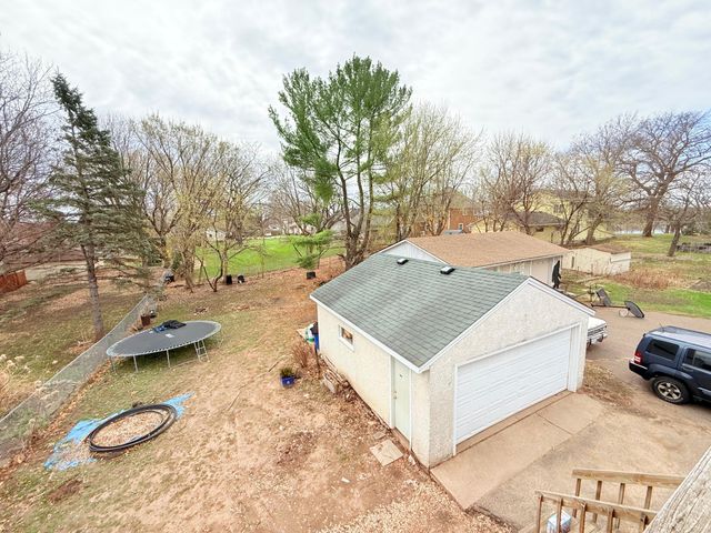 1186 Larpenteur Avenue E, Saint Paul, MN 55109