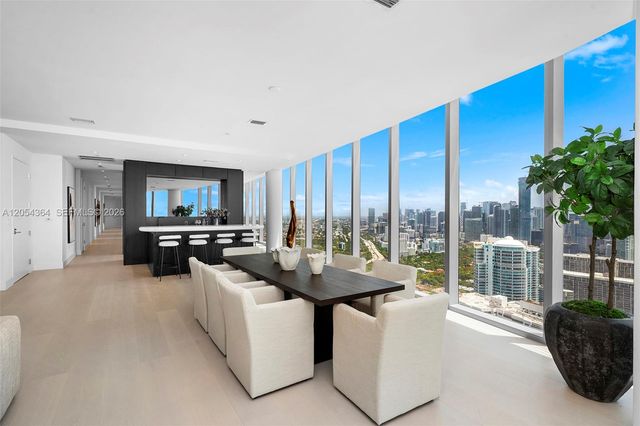 175 SE 25th Road PH4001, Miami, FL 33129