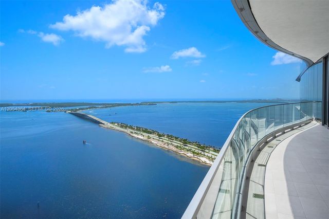 175 SE 25th Road PH4001, Miami, FL 33129
