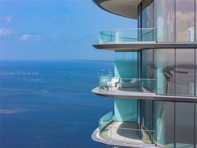 175 SE 25th Road PH4001, Miami, FL 33129