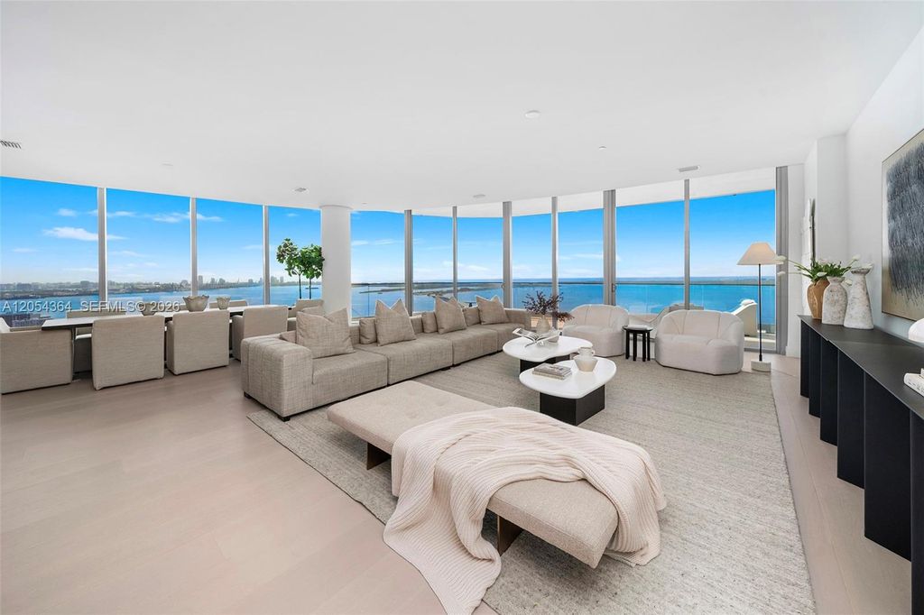 175 SE 25th Road PH4001, Miami, FL 33129