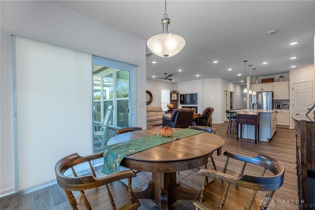 1674 Glade Valley Drive, Washington Twp, OH 45458