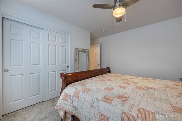 1674 Glade Valley Drive, Washington Twp, OH 45458