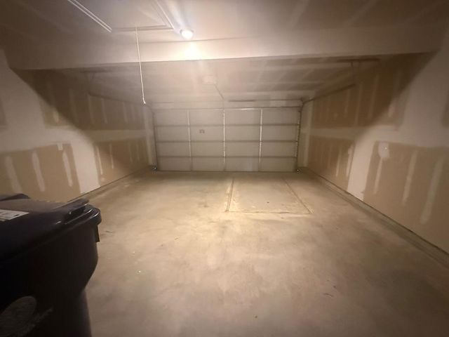 16213 Maroon Drive, Piedmont, OK 73078