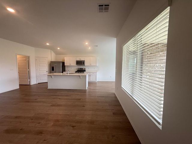 16213 Maroon Drive, Piedmont, OK 73078