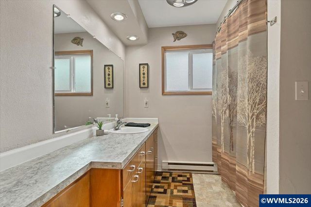 4092 Sylvia St SE, Salem, OR 97317