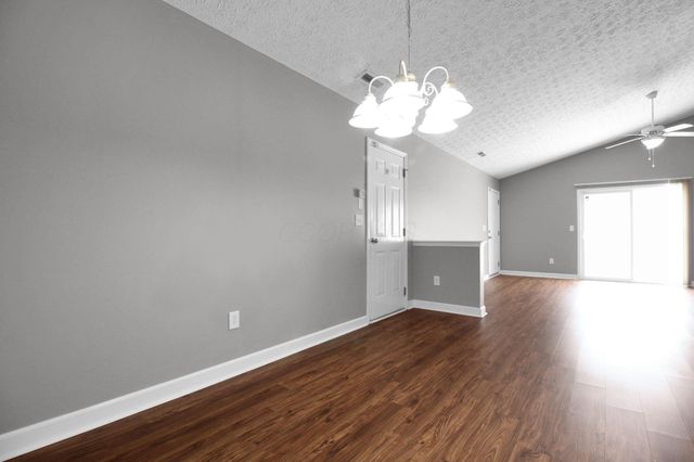 6967 Remsen Drive, Canal Winchester, OH 43110