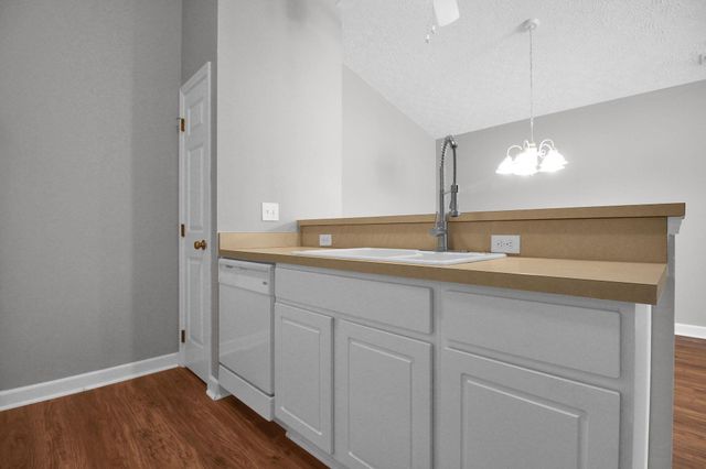 6967 Remsen Drive, Canal Winchester, OH 43110