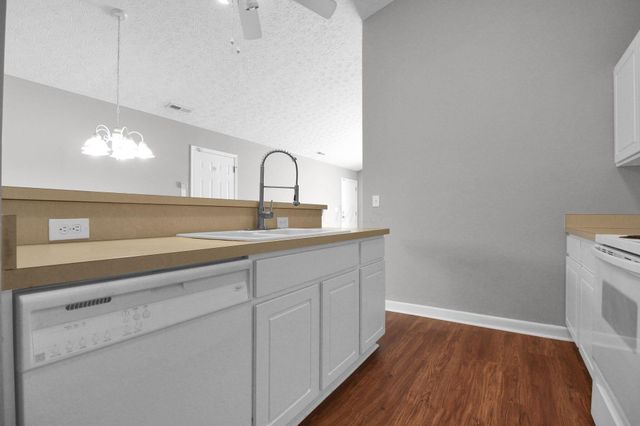 6967 Remsen Drive, Canal Winchester, OH 43110