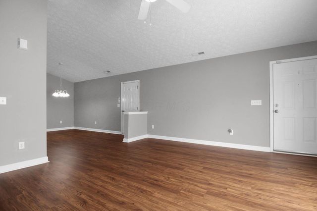 6967 Remsen Drive, Canal Winchester, OH 43110