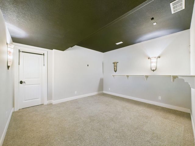 7972 E Caribou Pl, Bel Aire, KS 67226