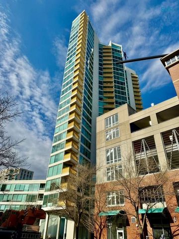 1720 MAPLE Avenue 2670, Evanston, IL 60201