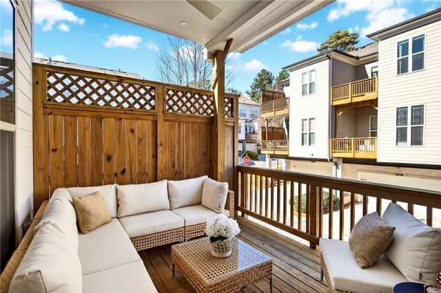 4342 Parkside Place, Atlanta, GA 30342