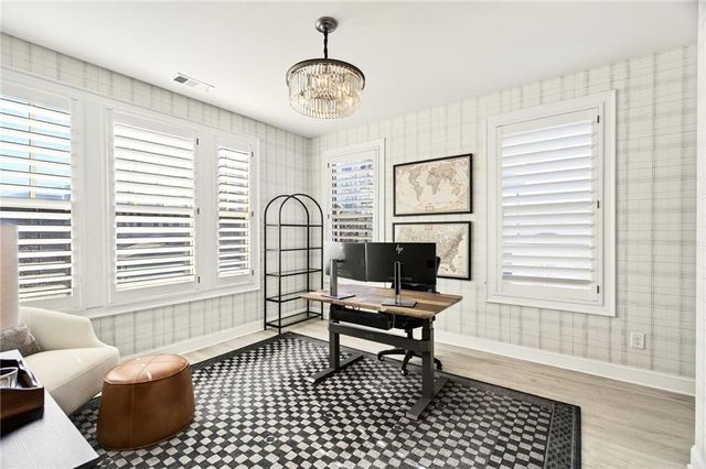 4342 Parkside Place, Atlanta, GA 30342